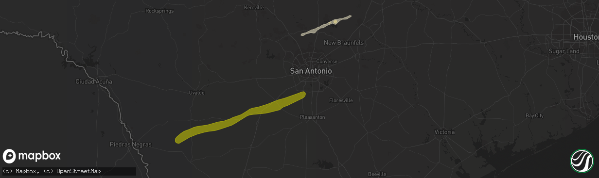 Hail map in Von Ormy, TX on April 1, 2016