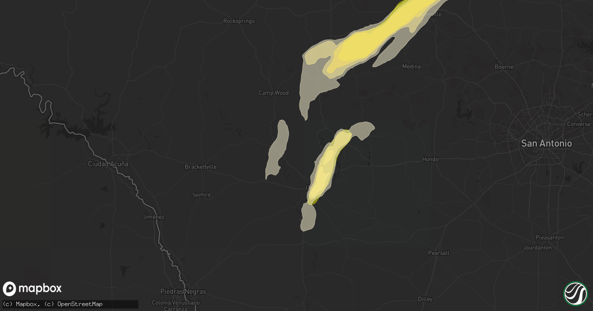 Hail map in Uvalde, TX on April 4, 2025