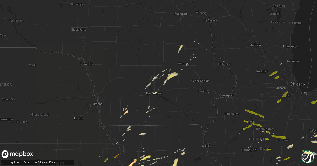 Hail map in Iowa on April 8, 2015
