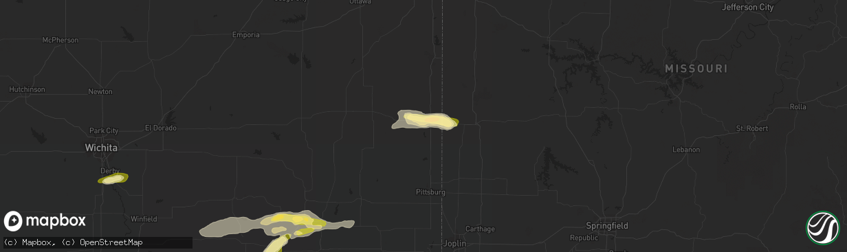 Hail map in Fort Scott, KS on April 10, 2016