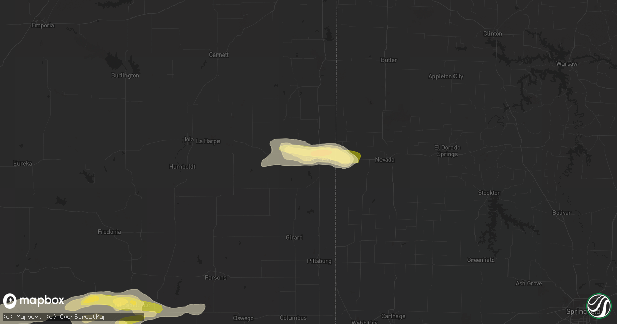 Hail map in Fort Scott, KS on April 10, 2016