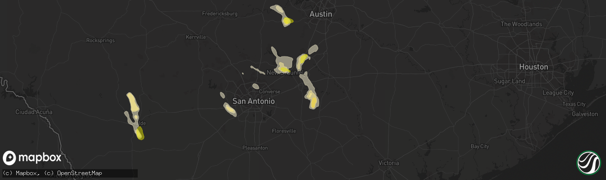 Hail map in Seguin, TX on April 11, 2017