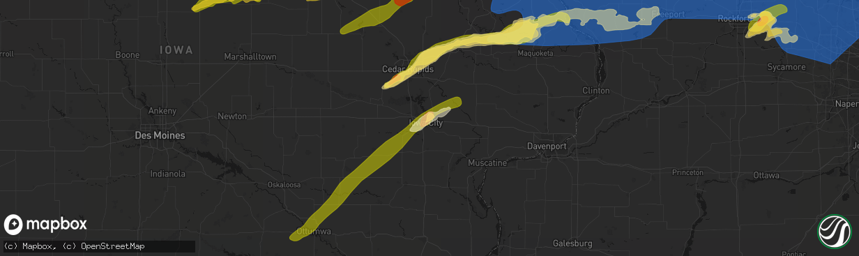 Hail map in Iowa City, IA on April 14, 2026