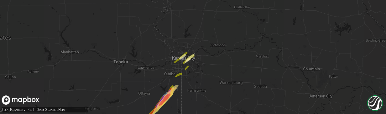 Hail map in Independence, MO on April 15, 2026