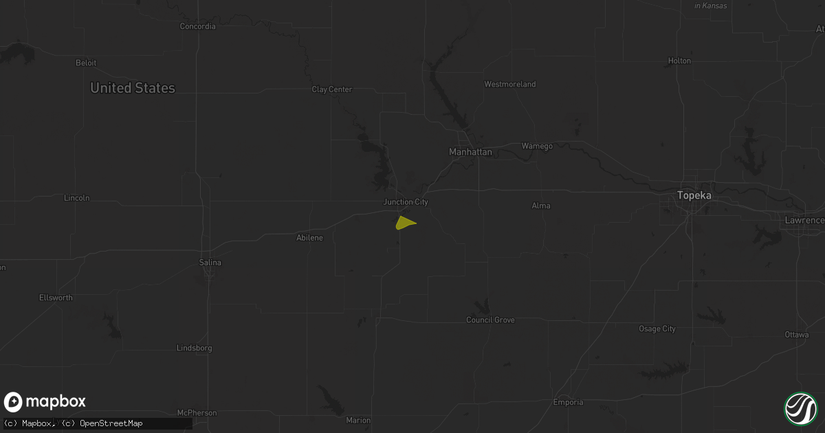 Hail map in Junction City, KS on April 17, 2025