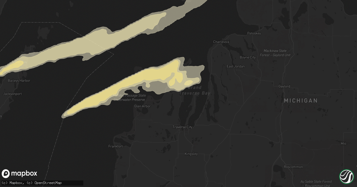 Hail map in Suttons Bay, MI on October 16, 2016